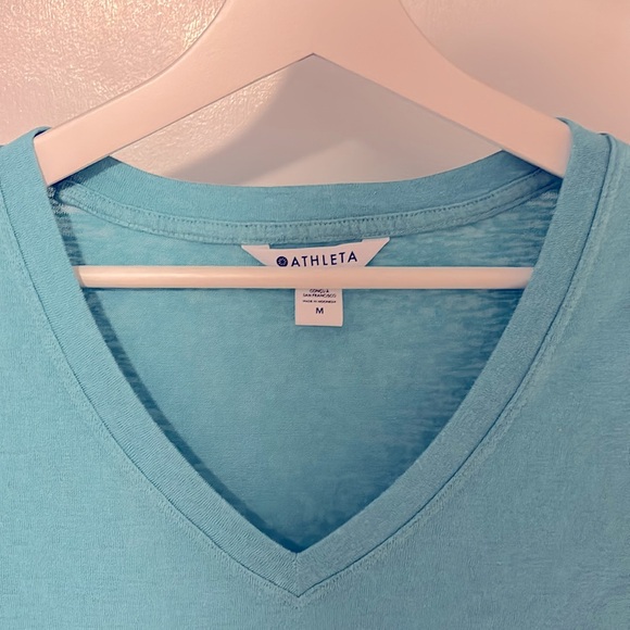Athleta Breezy Scoop V Tee - Picture 5 of 6